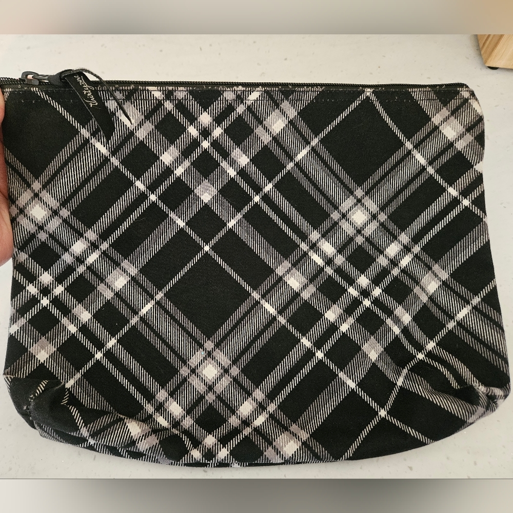 Thirty-One Black and White Zipper Pouch
